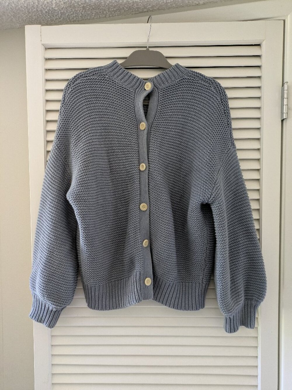 Alex Mill Button Back Crewneck Sweater in Blue Slate, Size Large